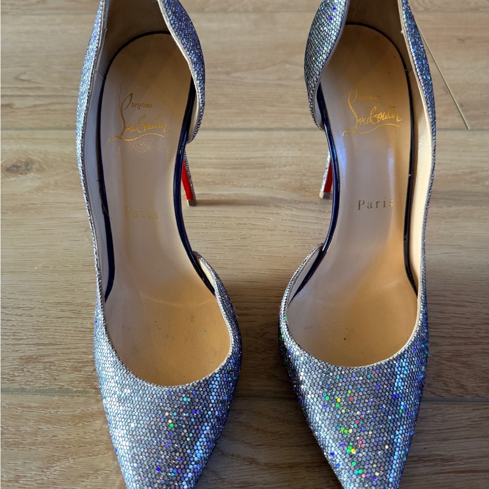 Christian Louboutin Iriza 100 Glitter heels pumps